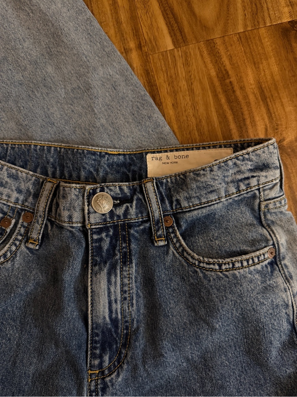 rag & bone Sofie Two-Tone High-Rise Wide-Leg Jeans - Picture 6 of 8
